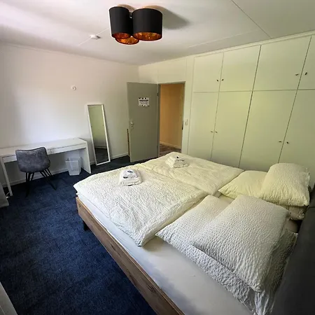 בית אירוח Hubtime אלגרמישן